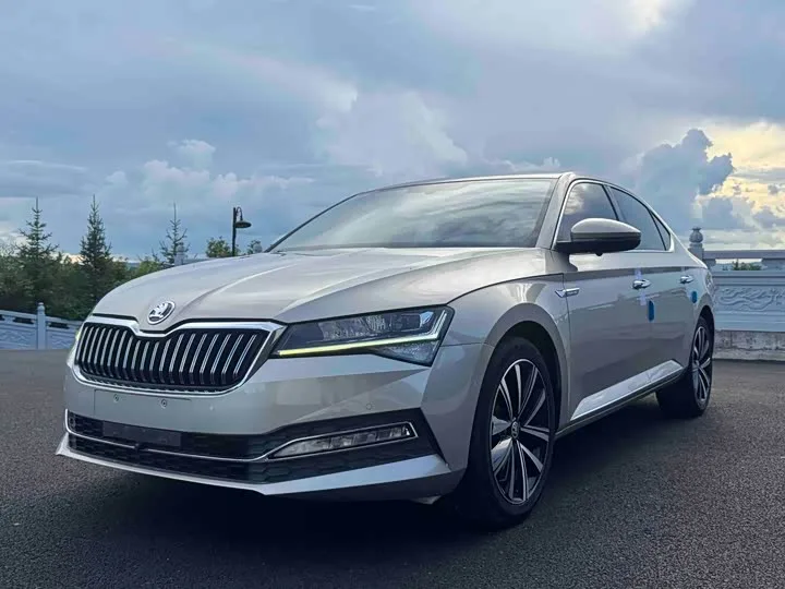 Skoda Superb 2022 из Китая — купить под ключ