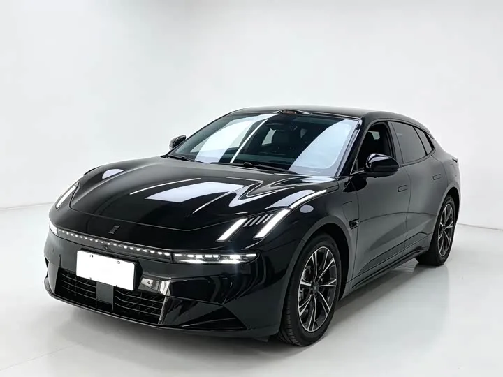 Lynk & Co 30 EM-P Hybrid 2026 из Китая — купить под ключ