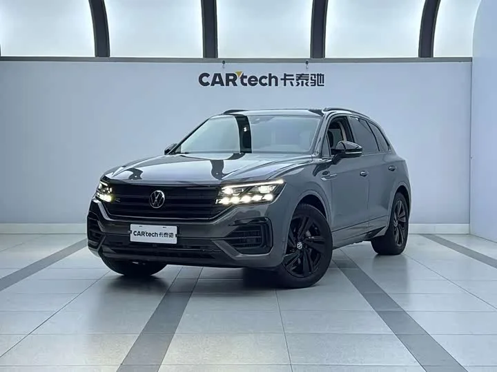 Volkswagen Touareg 2023 из Китая — купить под ключ