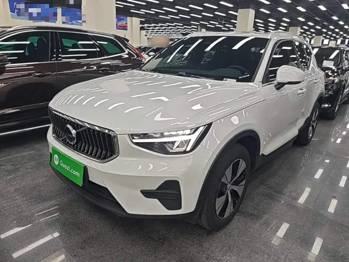 Volvo XC40 2023 из Китая — купить под ключ