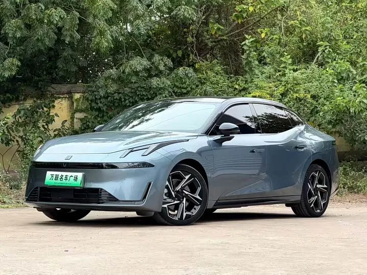 Lynk & Co 07 EM-P Hybrid 2024 из Китая — купить под ключ