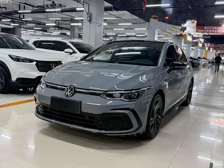 Volkswagen Golf 2023 из Китая — купить под ключ