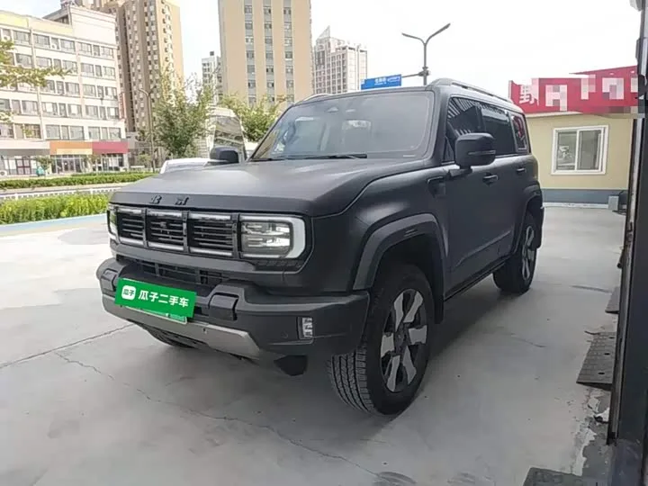 BAIC Beijing BJ40 Hybrid 2025 из Китая — купить под ключ