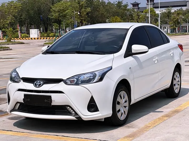 Toyota Yaris L 2022 из Китая — купить под ключ