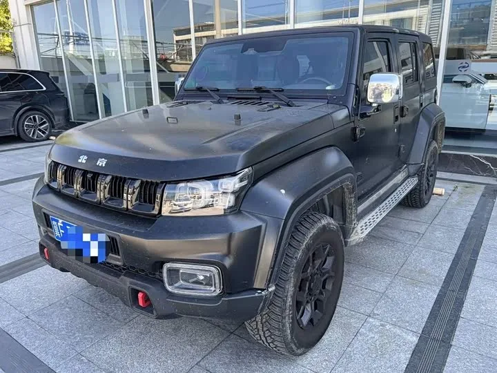 BAIC Beijing BJ40 2022 из Китая — купить под ключ
