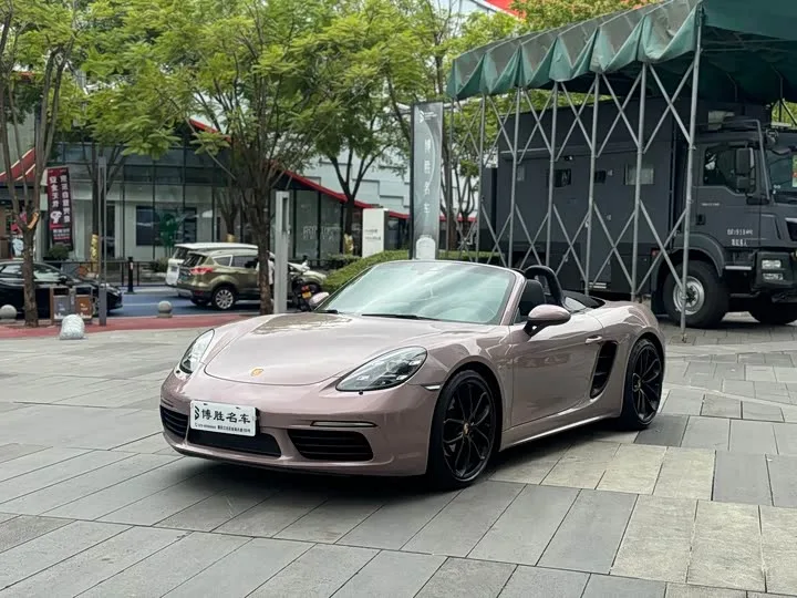 Porsche 718 2022 из Китая — купить под ключ