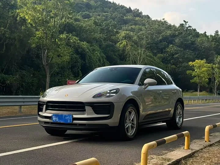 Porsche Macan 2023 из Китая — купить под ключ