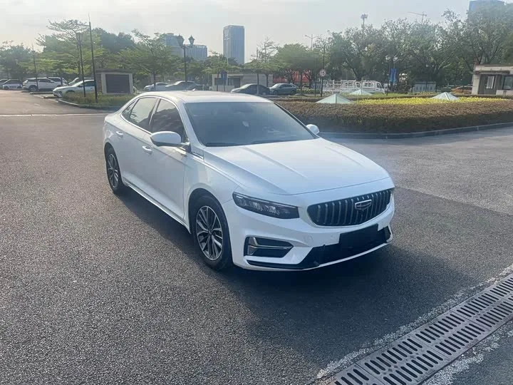 Geely Preface 2023 из Китая — купить под ключ