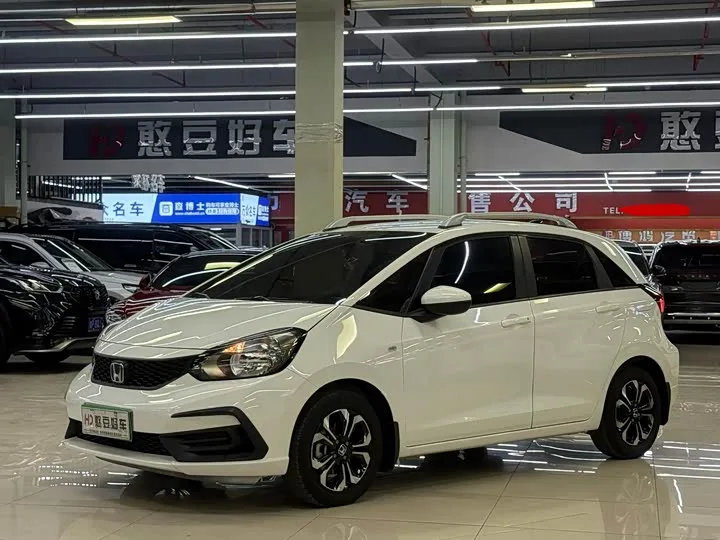Honda Fit 2022 из Китая — купить под ключ