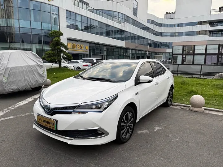 Toyota Corolla Hybrid 2022 из Китая — купить под ключ