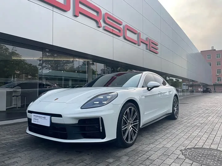 Porsche Panamera 2024 из Китая — купить под ключ
