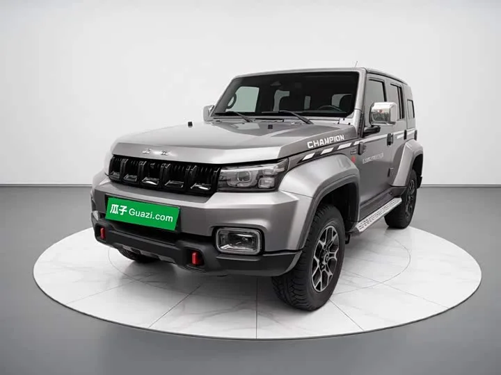 BAIC Beijing BJ40 2022 из Китая — купить под ключ