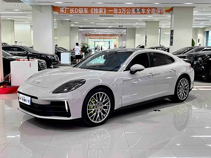 Porsche Panamera 2025 из Китая — купить под ключ