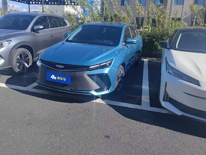 Geely Emgrand L Hi·P Hybrid 2023 из Китая — купить под ключ