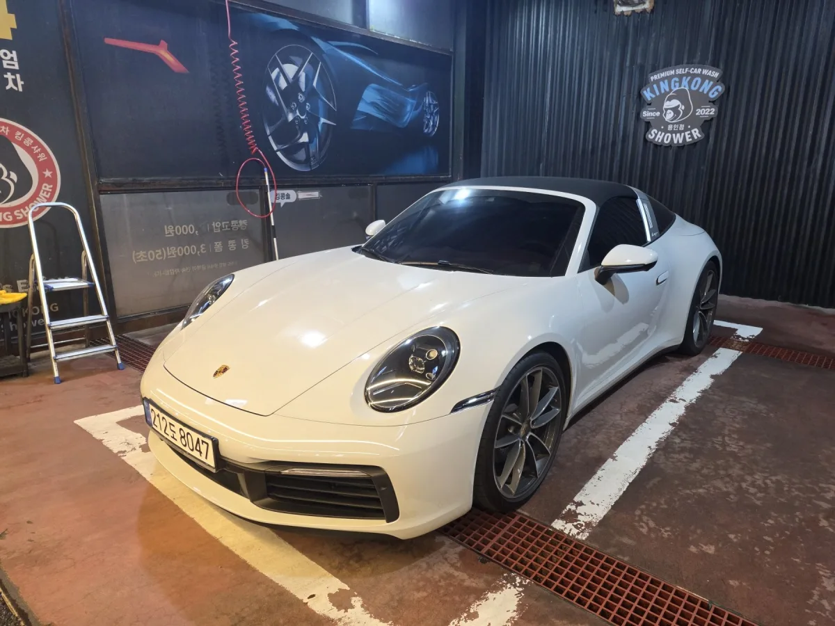 Porsche 911 2024 из Кореи — купить под ключ
