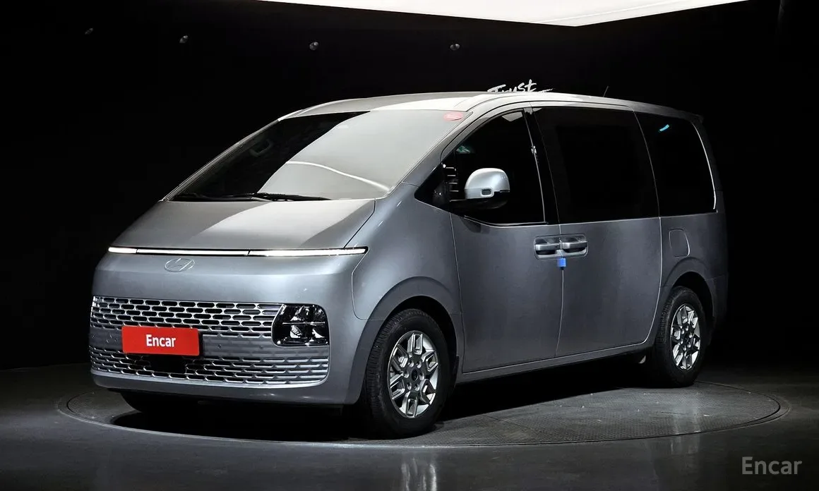 Hyundai Staria 2024 из Кореи — купить под ключ