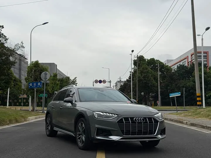 Audi A4 2023 из Китая — купить под ключ