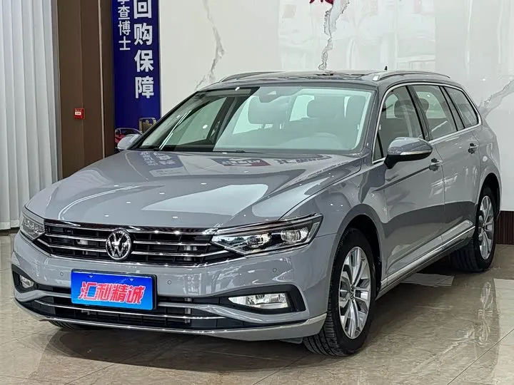 Volkswagen Passat Variant 2023 из Китая — купить под ключ
