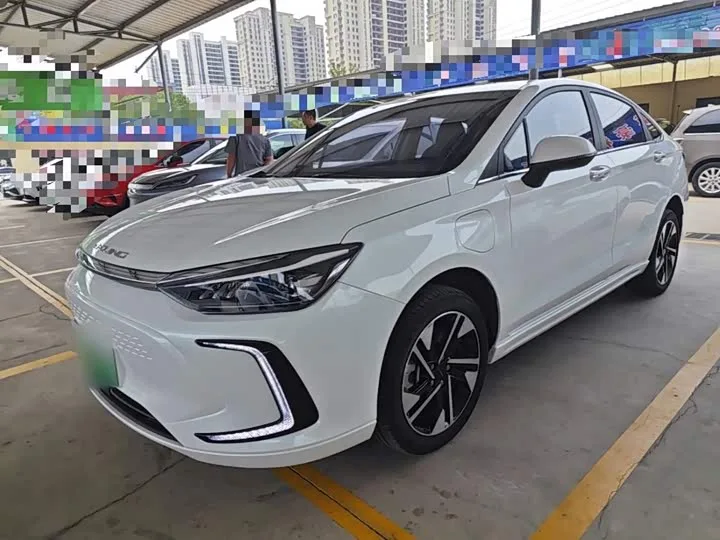 Beijing EU5 Plus 2023 из Китая — купить под ключ