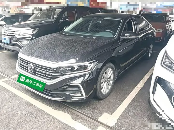 Volkswagen Passat Hybrid 2023 из Китая — купить под ключ