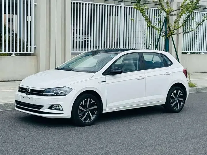 Volkswagen Polo 2022 из Китая — купить под ключ