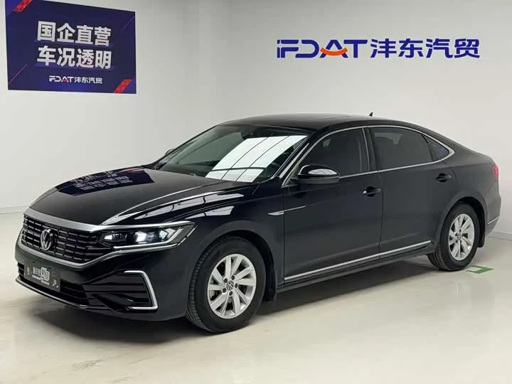 Volkswagen Passat Hybrid 2022 из Китая — купить под ключ