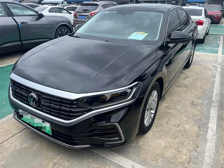 Volkswagen Passat Hybrid 2023 из Китая — купить под ключ