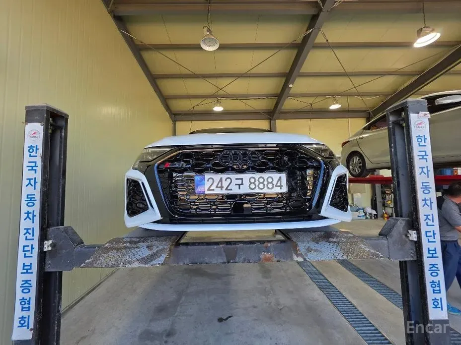 Audi RS 3 2023 из Кореи — купить под ключ