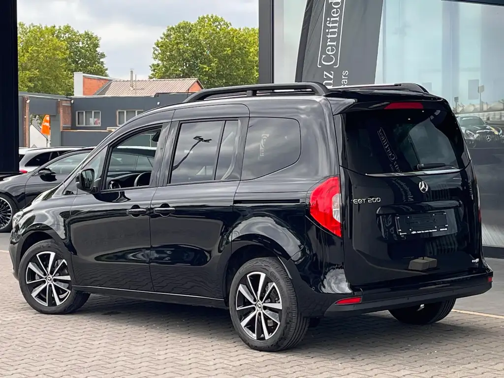 Mercedes-Benz EQT 2025 из Европы — купить под ключ