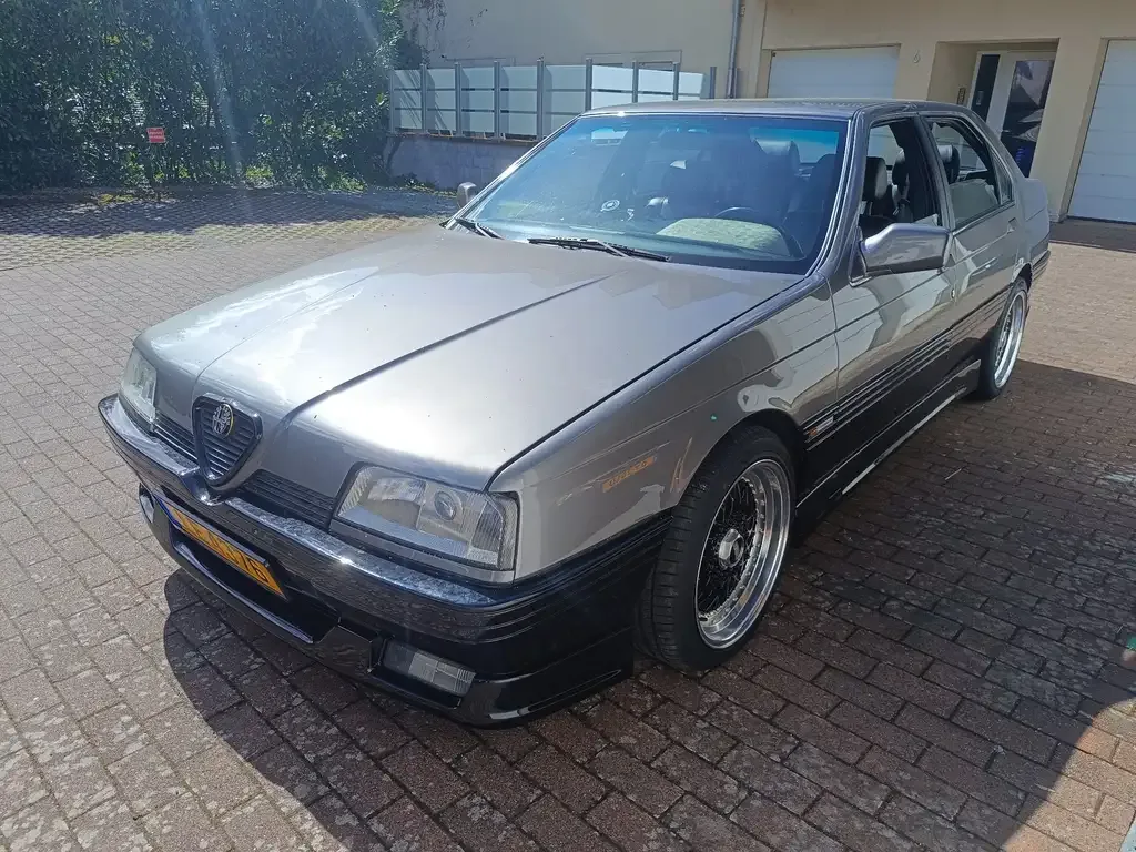 Alfa Romeo 164 1991 из Европы — купить под ключ