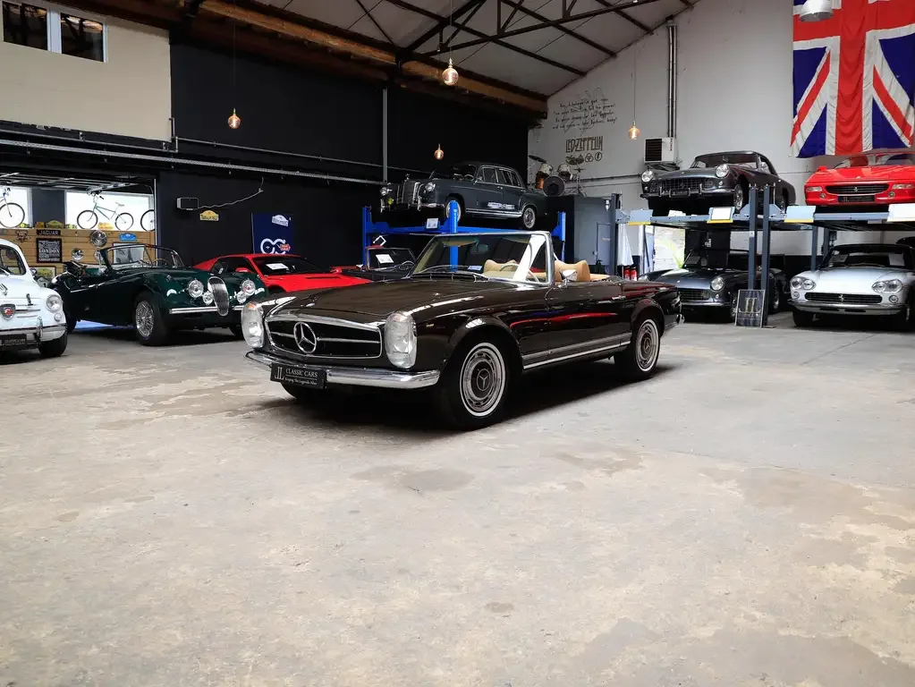 Mercedes-Benz SL 280 1971 из Европы — купить под ключ