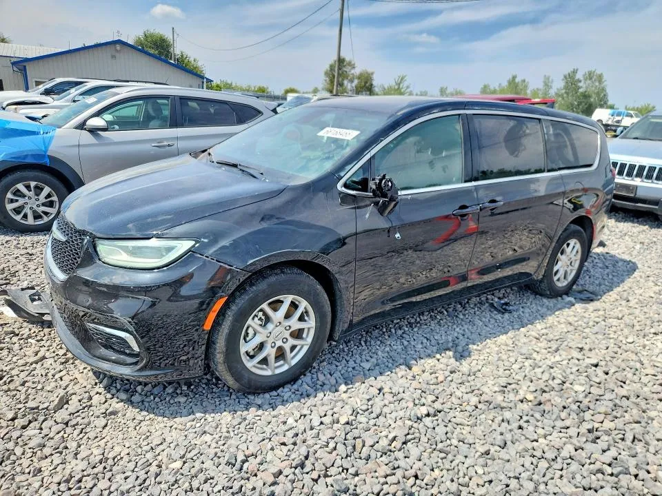 Chrysler Pacifica S 2025 из США — купить под ключ