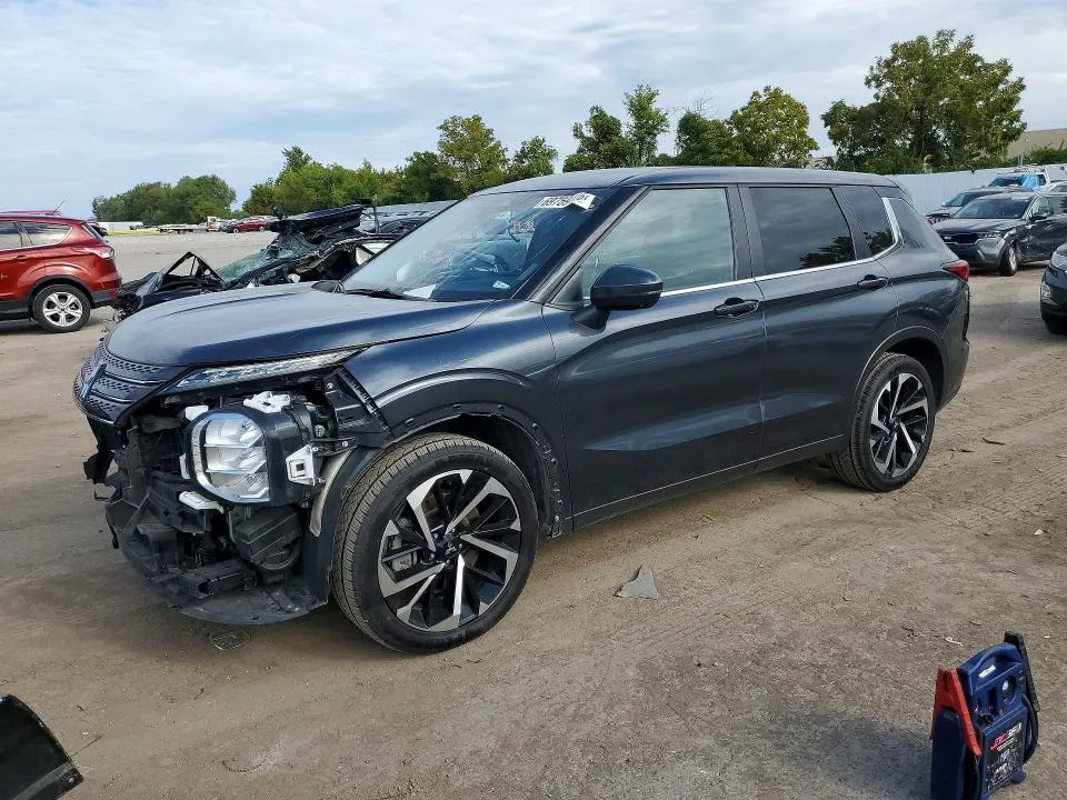 Mitsubishi Outlander 2024 из США — купить под ключ