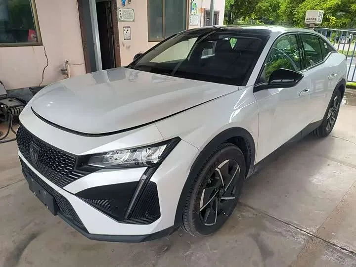 Peugeot 408X 2026 из Китая — купить под ключ