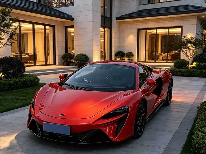 Mclaren Artura 2024 из Китая — купить под ключ