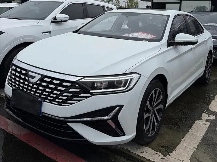 Jetta VA7 2025 из Китая — купить под ключ