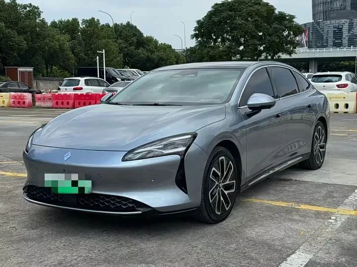 Baojun Xiangjing 2025 из Китая — купить под ключ