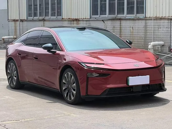 Toyota bZ7 2026 из Китая — купить под ключ