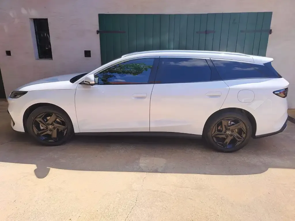 BYD Seal 6 2026 из Европы — купить под ключ