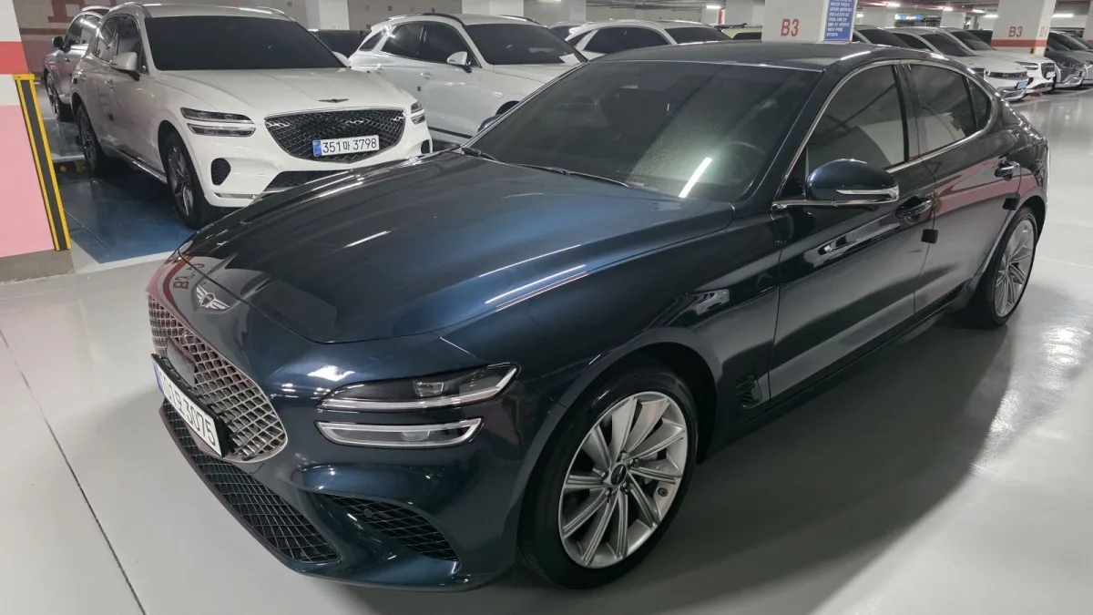 Genesis G70 2023 из Кореи — купить под ключ