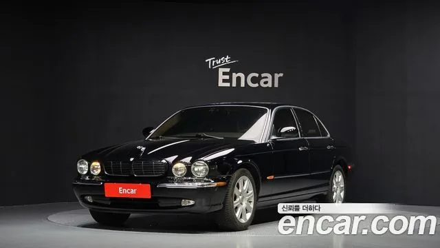 Jaguar XJ-8 2004 из Кореи — купить под ключ