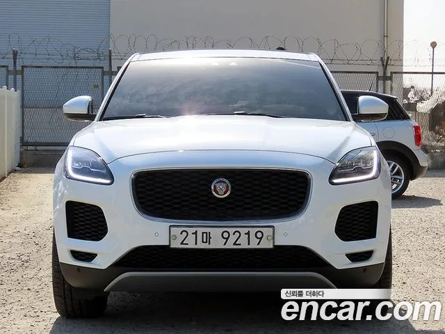 Jaguar E-Pace 2018 из Кореи — купить под ключ