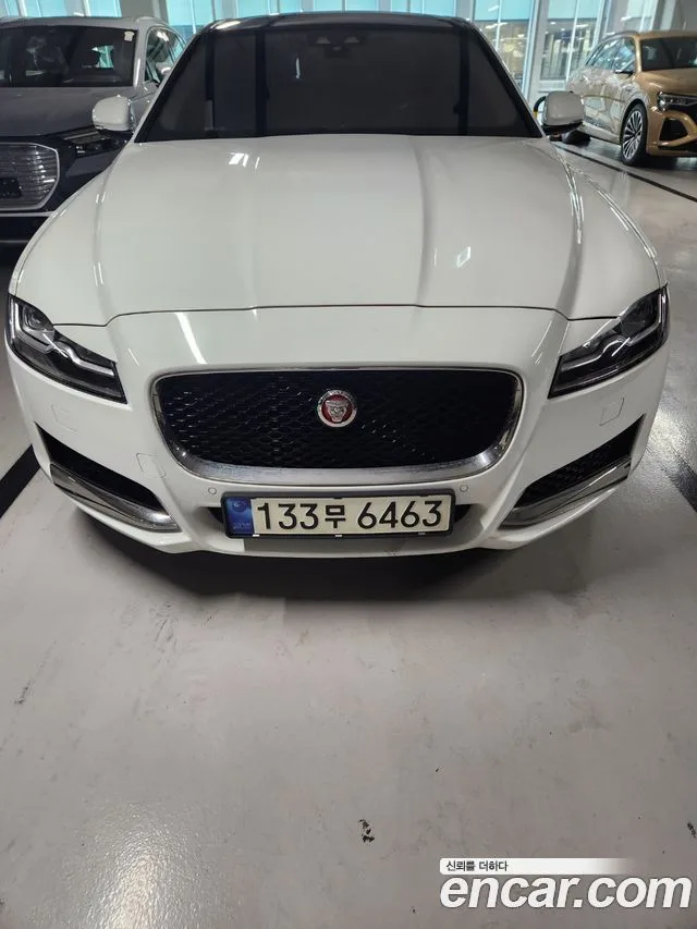 Jaguar XF 2016 из Кореи — купить под ключ