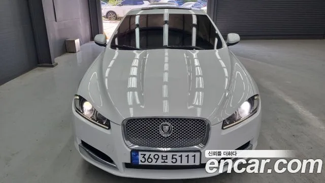 Jaguar XF 2013 из Кореи — купить под ключ