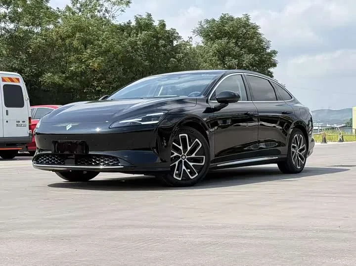 Baojun Xiangjing 2026 из Китая — купить под ключ