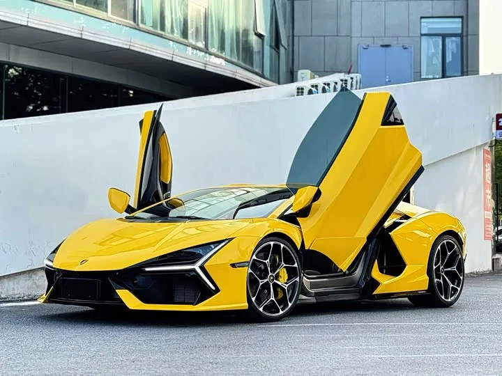 Lamborghini Revuelto 2026 из Китая — купить под ключ