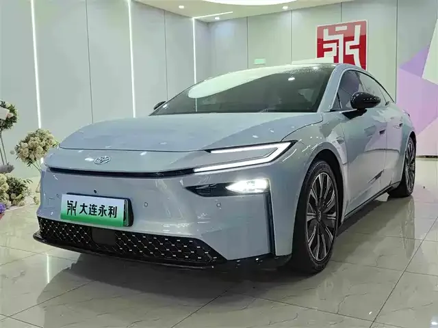 Toyota bZ7 2026 из Китая — купить под ключ