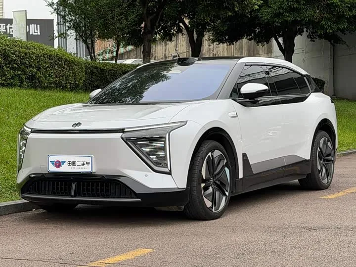 HiPhi Y 2023 из Китая — купить под ключ