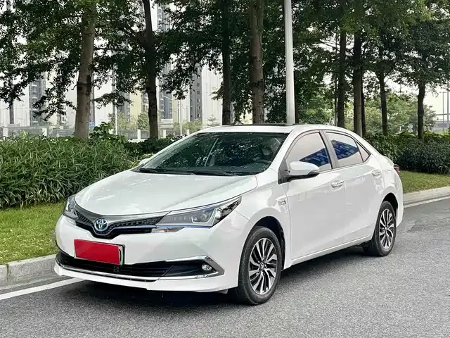 Toyota Corolla Hybrid 2022 из Китая — купить под ключ