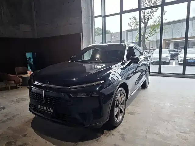 Wey Mocca Hybrid 2023 из Китая — купить под ключ